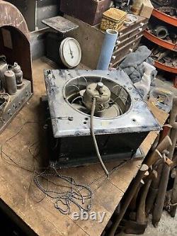 Rare Antique GE General Electric 51X995 Ventilateur d'échappement mural à moteur à crêpes