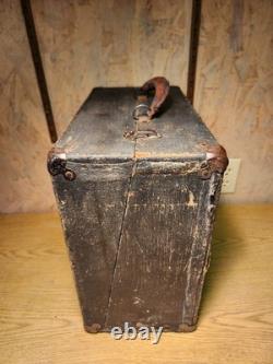 Rare Général Électrique GE Vintage Vérificateur de Tubes Modèle TC-3A Testeur de Tubes - S'allume