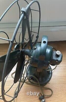 Rares Anciens Oscillats Électriques Generaux Vintage! Desk Fan Army Green Works
