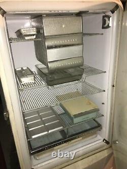 Réfrigérateur Général Électrique Vintage Et Congélateur À Poitrine