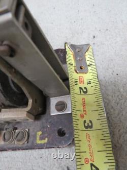 Relais de surintensité DC General Electric CR5282-2 en électronique vintage