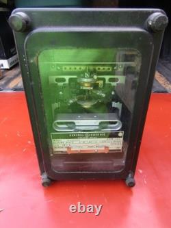 Relais de tension General Electric vintage modèle 12iav53l1a