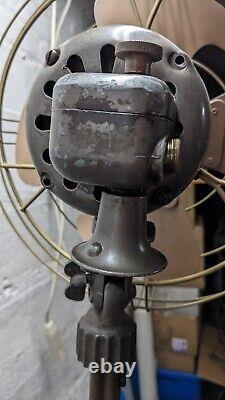 Réparation du ventilateur oscillant de sol Vortalex General Electric 6 pieds FM12M11 des années 40