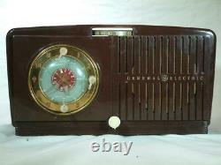 Restauré G. E 1949 Radio Tube Vintage Avec Horloge De Travail Juste Super