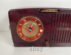Réveil radio General Electric vintage des années 1950, modèle 542