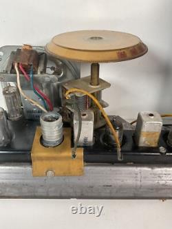 Réveil radio General Electric vintage des années 1950, modèle 542