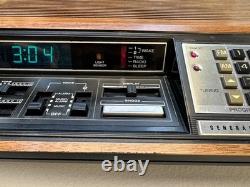 Réveil radio programmable General Electric GE 7-4885A vintage 4885 en état de marche