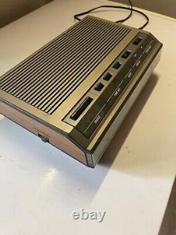 Réveil radio vintage General Electric