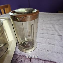 Robot culinaire et mixeur General Electric vintage avec accessoires des années 1970