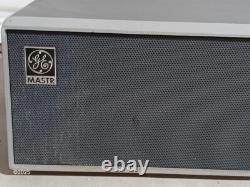 Station de base émetteur-récepteur vintage GE Mastr Executive s'allume / Microphone et manuels