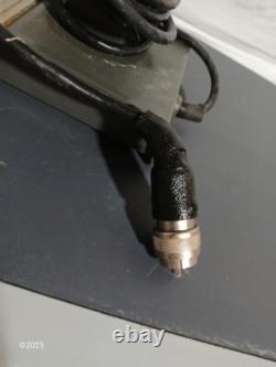 Station de base émetteur-récepteur vintage GE Mastr Executive s'allume / Microphone et manuels