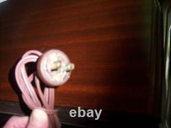 Table de collectionneur de radio à tubes AM avec platine tournante Vtg MCM !