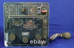 Tableau de commande de la tourelle d'artillerie arrière de 20 mm des avions Vintage General Electric B-52 B-47 B-66