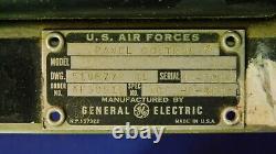 Tableau de commande de la tourelle d'artillerie arrière de 20 mm des avions Vintage General Electric B-52 B-47 B-66