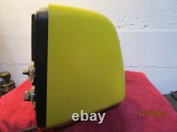 Téléviseur GE GENERAL ELECTRIC vintage de 1980, jaune et noir, fonctionne