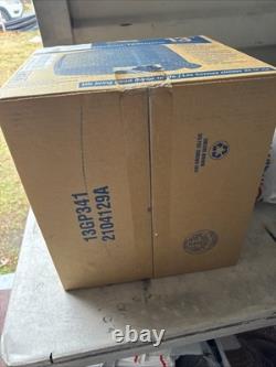 Téléviseur couleur vintage GE (General Electric) modèle 13GP341 1996 NEUF jamais ouvert