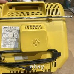 Téléviseur rétro jaune PERFORMANCE GE de 1979 vintage GENERAL ELECTRIC - Fonctionne 12XB9104Y