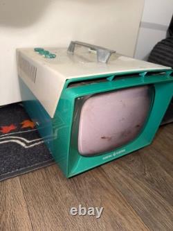 Télévision portable General Electric vintage de la fin des années 1950