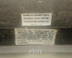 Tourne-disque portable vintage General Electric Wildcat / V936