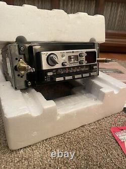 Transceiver CB Vintage General Electric 3-5830 en tableau de bord avec radio de voiture FM/AM NEUF