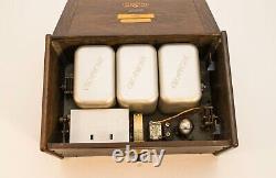 Très belle radio réceptrice à batteries Osram Music Magnet 4 de General Electric Co Ltd. du Royaume-Uni