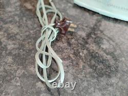 VENTILATEUR OSCILLANT À 2 VITESSES GENERAL ELECTRIC F15S125 COULEUR VERT TEAL FONCTIONNE