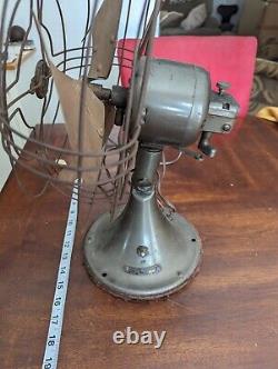 VIDÉO Ventilateur vintage de travail des années 1930 GE General Electric sur bureau Antique à tête pivotante