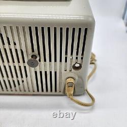 VINTAGE 1959-60 Gris et Blanc Radio-réveil à tube modèle C-405D de General Electric