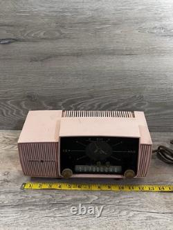 VTG Travaille GE General Electric Modèle C-416 Radio de Tube AM Rose PIÈCES UNIQUEMENT