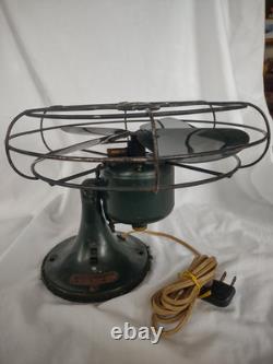 Ventilateur GE des années 1930, vert militaire, montable