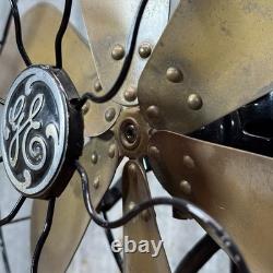 Ventilateur General Electric vintage fonctionnel 13 à cage à pales en laiton, oscillant, 3 vitesses