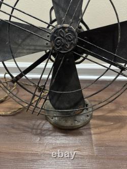 Ventilateur Général Électrique Vintage, Non Testé, Nécessite un Rééquipement, En l'État, Décor Antique