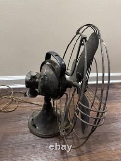 Ventilateur Général Électrique Vintage, Non Testé, Nécessite un Rééquipement, En l'État, Décor Antique