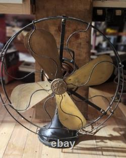 Ventilateur Vintage Ge General Electric Cage en Lame de Laiton Fonctionne Très Bien 17