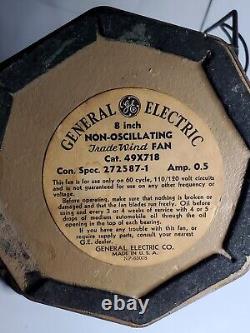 Ventilateur Vintage General Electric à 8 lames en métal modèle 49X718 en parfait état de marche.