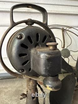 Ventilateur antique General Electric Type AOU AC1 16 à 3 vitesses vintage pour pièces dans l'état où il se trouve