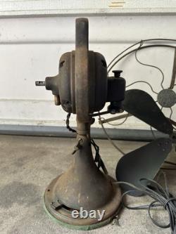 Ventilateur antique General Electric Type AOU AC1 16 à 3 vitesses vintage pour pièces dans l'état où il se trouve