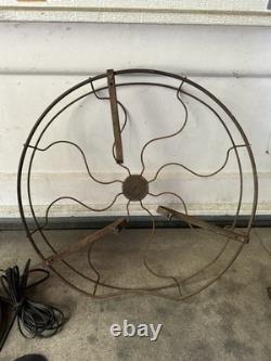 Ventilateur antique General Electric Type AOU AC1 16 à 3 vitesses vintage pour pièces dans l'état où il se trouve