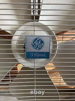 Ventilateur de boîte vintage General Electric 3 vitesses 5 pales GE 21,5x21,5 années 60/70 McM fonctionne