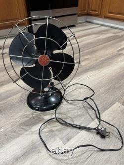 Ventilateur de bureau en métal oscillant General Electric des années 1940 78x829, éventuellement pour pièces