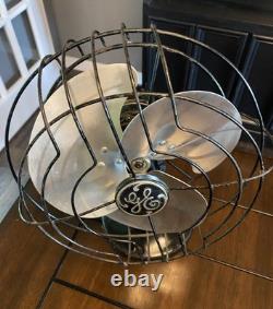 Ventilateur de bureau oscillant silencieux GE No. 49X723 vintage vers 1940, en état de marche