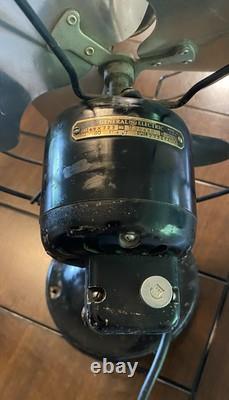 Ventilateur de bureau oscillant silencieux GE No. 49X723 vintage vers 1940, en état de marche