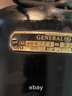 Ventilateur de bureau oscillant silencieux GE No. 49X723 vintage vers 1940, en état de marche