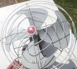 Ventilateur électrique de sol et de bureau Vintage Ge General Electric Modèle F12v163 En bon état