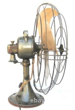 Ventilateur électrique vintage General Electric, antique des années 50. État A+, fonctionne bien.