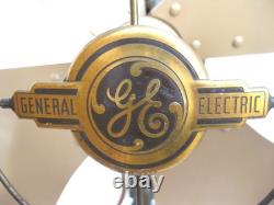 Ventilateur électrique vintage General Electric, antique des années 50. État A+, fonctionne bien.