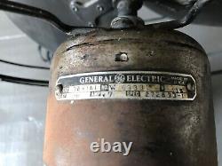 Ventilateur en métal Vintage General Electric GE en état de marche des années 1930/40.