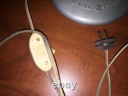 Ventilateur en métal bleu métallique vintage General Electric GE fonctionne