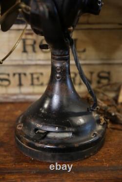 Ventilateur industriel en laiton GE General Electric antique avec pales en laiton 12 vintage