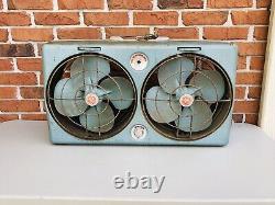 Ventilateur industriel en métal double boîte General Electric vintage tel quel